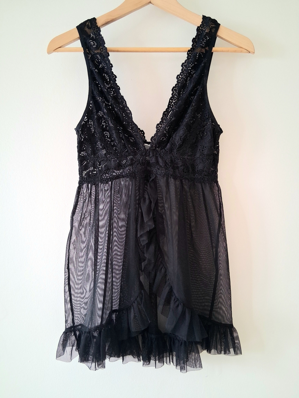 Black Lace & Mesh Slip, Women Sz M